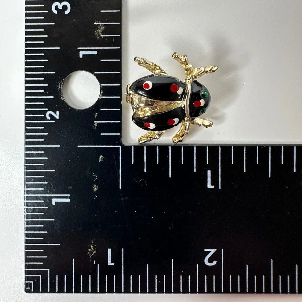 Ladybug Beetle Brooch‎ Black Enamel Red Polka Dot Green Eyes Gold Tone Vintage